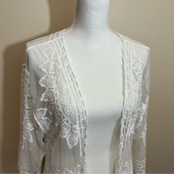 Rachel Zoe OS White Open Long Kimono | Lace Embroidery Coverup - Picture 4 of 13